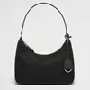 Mini sac fourre-tout en nylon noir de luxe pour femmes