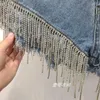 Kvinnors jeans 2024 Vår- och sommarbyxor Femme rippade hög midja Rhinestone Tassel Chain Slim Fit Straight Denim Shorts Women