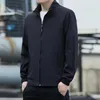 Mens Jacketcoat Spring och Autumn Korean Casual Stand Up Collar Versatile Thin Comant Mens Top L4XL 240201