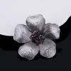 Broches Vintage fleur pour femmes, Bouquets de fête de mariage, broches classiques colorées en gravier, belle plante, bijoux cadeau