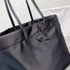 2024 Projektantka torba na kobietę wytłaczanie liter torebki luksusowe torby na ramię