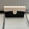 22K Women Designer Dinner Bag CF Black White Acrylic Material Flap Bag Single Shoulder Bag Chain Axel Rem Handväska