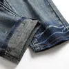 Jeans da uomo in denim dritto con foro rotto, pantaloni lavabili di grandi dimensioni, vestibilità slim europea e americana quotidiana