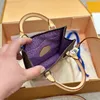 Borsa a tracolla piccola con ritratto Lettere di fiori antichi Manico in pelle Tracolla rimovibile Modello zucca Borse da donna in vera pelle Borsa Mini borse a tracolla