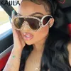 Oversized Punk Rhinestones Sunglasses Women Luxury Brand Y2K Sports Sun Glasses for Lady Steampunk Eyewear UV400 240131