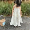Flickklänningar mode Baby Princess Cotton Strap Lace Dress Spädbarn Småbarn Child Suspender Vestido Solid Color Summer kläder 1-10Y