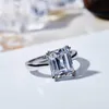 Fashion2020 early spring series single diamond ring S925 silver plated 18K gold emerald cut women039s fashion jewelry8160011