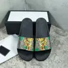 المصمم Ltaly Slippers Paris New Rubber Slides Sandals Floral Brocade Women Men Sliper Flat Flats Flip Flops Womens Striped Beach Sandal US 5-11.5