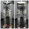 Осенне-зимние мужские джинсы узкого кроя со средней посадкой и дырками, винтажные леггинсы с вышивкой, молодежный тренд с прямой эластичной резинкой