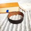 Armbänder Luxus Designer Herren und Damen Echtes Leder Punk Hip-Hop Schmuck Titan Stahl Geschenkbox Verpackung