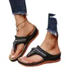 Hausschuhe Niedrige Gummi-Flip-Flops Große Größe Schuhe Frau 2024 Auf Einem Keil Weiche Pantofle Hawaiian Comfort Slides Casual Huf Heels