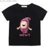 T-shirts OddBods Newt Pink Children Söt T-shirt 100% bomullsavstånd Summer O-Neck Tee-Shirt Kawaii Tecknad pojkar och flickor T-shirts Funny Q240218