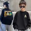 T-shirts 2023 Nieuwe Veelzijdige Jongens Meisjes Cartoon Leuke Casual Ronde Hals Sweatshirts Kinder Baby Katoenen Trui T-shirt Lente Herfst Q240218