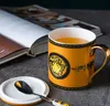 디자이너 골드 머그 유럽 레트로 커플 한 쌍 컵 우아한 찻잔 커피 컵 숟가락 뚜껑 선물 상자와 대용량 워터 컵