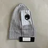 Tasarımcı One Lens Gözlük Gkgles Beanies Moda Erkekler Örme Şapkalar Kafatası Kapakları Açık Mekan Kadınları UNIESEX KIŞ BOBANIE KILLIK KIŞINDA SICAK KALIN