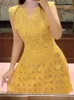 Vestidos casuais festa sem costas sexy sólido amarelo vintage vestido de renda sem mangas 2024 bordado verão pista praia boho sundress mulheres