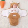 Lammullfödd filt vinter swaddle hooded bunny fleece foder baby barnvagn sovväska varm spädbarn sömnsack 240131