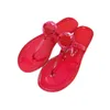 designer sandaler kvinna berömda tofflor glider charm skjutreglage svart brun naken läder platform kvinnliga burches skor sommarstrand flip flops sandels sandlar