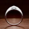 Knobspin 1ct D Färgkudde ringar för kvinnors engagemang bröllop smycken lab diamant med GRA 925 Sterling Silver Ring 240202