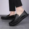 Äkta vårläder loafers design mockasin högkvalitativ slip på mjuka platta avslappnade män affärshandgjorda båtskor b