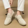 Style décontracté en daim Spring British British Breathable Comfort Slip on Mens Wedding Wedding Fashion Men Lazy Shoes Brand Fashi