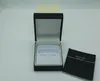 Высококачественная черная манжетная коробочка с помощью сервисного руководства в классическом стиле есть руководство для идеального подарка9872454