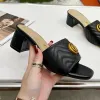 Zapatillas de tacón alto para mujer, sandalias de diseñador 2024 para mujer, Sandalias de tacón grueso bordadas sexis de cuero a la moda de verano de 6,5 cm
