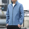 Mens Jacketcoat Spring och Autumn Korean Casual Stand Up Collar Versatile Thin Comant Mens Top L4XL 240201
