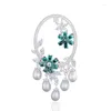 Brooches Classical Vintage Mirror Flower Dangle Pearl Brooch Sparkle Exquisite Micro-inlaid Zircon Elegant Design Suit Pin Woman Jewelry