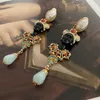 Fashion Ear Clip Brooch Western Antique Vintags Egyptian Modeling Colorful Gem Pearl Ear Clip Medieval Brooch Female 240123