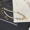 Gemstone halsbandsdesigner för kvinnor charm chokers guldkedjor med stämpel matt guld bokstav hänger c mode damer halsband bröllop smycken tillbehör