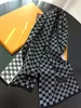 American Style Men's Wool Scarf Black and White Chess Plate Knitted Warm Scarfs