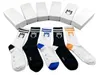 Designer Socks Mens Womens Högkvalitativa rena bomullsmensor Fashionabla och andningsbara stickade grossist 6VN6