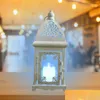 Bougeoirs Porte-lanterne Art de fer avec des bougies de lumière de thé en verre transparent pour la pendaison de crémaillère de vacances de table patio intérieur goutte Dhf98