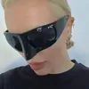 Solglasögon Y2K Luxury Brand Designer Overdimensionerad fågel näsa maskerade kvinnor för män 2024 Trending Sun Glasses Vintage Fashion Goggle