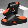 Zapatillas de lujo para hombres zapatilla diseñador primavera interior casa zapatos zapatilla de deporte suela gruesa playa de verano al aire libre para flip flop