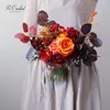 結婚式の花ピアキッドオレンジバーグンディローズブライダルブーケヴィンテージ人工混合色花嫁介添人の手持ち