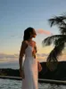 Seksi Dalga İçi Boşluk Sıralı Örgü Elbise Kadınlar İçin Zarif Kolsuz V Yastık Arka Çıkmaz Tank Top 2024 Kadın Eğlence Beach Resort 240219