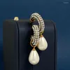 أقراط Dangle Donia Jewelry Fashion C على شكل C. على شكل C Zircro micro Zircon Silver Edele Luxury Pearl Associory