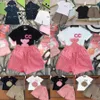 Mode Summer Luxury T-shirt Ensembles courts Designer Marque Vêtements Coton Manches courtes Vêtements Costumes Robe à capuche Bébé Enfant Garçon Enfants Enfants Fille O 29bQ #