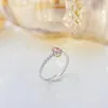 Pierścienie klastra YM2024 Pink Diamonds 0,09ct Solid 18k Gold Female's Diamond Wedding Engagement dla kobiet