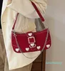 Sacos de noite Moda Amor Underarm Bag Temperamento Commuting Chains Bolsas Primavera Verão Doce Meninas Versáteis Ombro