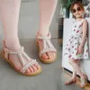 Dziewczęta Sandały Rhinestone Pearl Sandal Sandal Buty dla dzieci designer buty dziecięce sandały otwarte palce u nogi luksusowe marka 240118