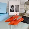 2024 Sandalias de mujer de cuero fino con zapatillas puntiagudas de moda de verano naranja