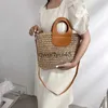 Axelväskor nya kvinnor sommarväv Beac Bag Soulder Crossbody Asual och Bag Populära och spelade flätad korg Vacation Straw Clu Toteh24219