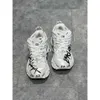 Ontwerper Balencigs Mode Casual Schoenen Rolschaatsen 2024 Graffiti-stijl schoenen -7e generatie runner topplaat modieus casual noodlijdende unisex sport MALC