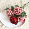 INS simulation velours rose arrangement de mariage main tenant bouquet de roses fleur artificielle plante décorative mur de fleurs fausse couronne231f