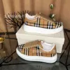 2022 Four Seasons Spring and Autumn Couples Forest Series Classical Literature Versatil Instagram Style Wear Resistant and High Rise Popular Board Shoes