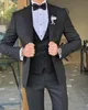 3 sztuki biały garnitur męski Lapel Slim Fit Casual Tuxedos Groom krawiec wykonany ternno masculino Blazerpantsvest 240125