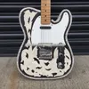 Waylon Jennings zwart-wit bewerkt leer vintage elektrische gitaar esdoorn hals toets dot inleg leer gebonden handgesneden bodycover